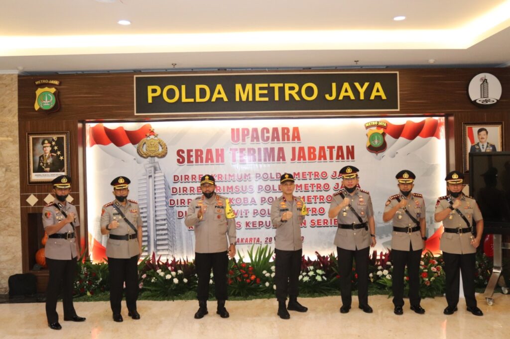 Kapolda Metro Jaya Pimpin Sertijab Pejabat Utama dan Kapolres Jajarannya