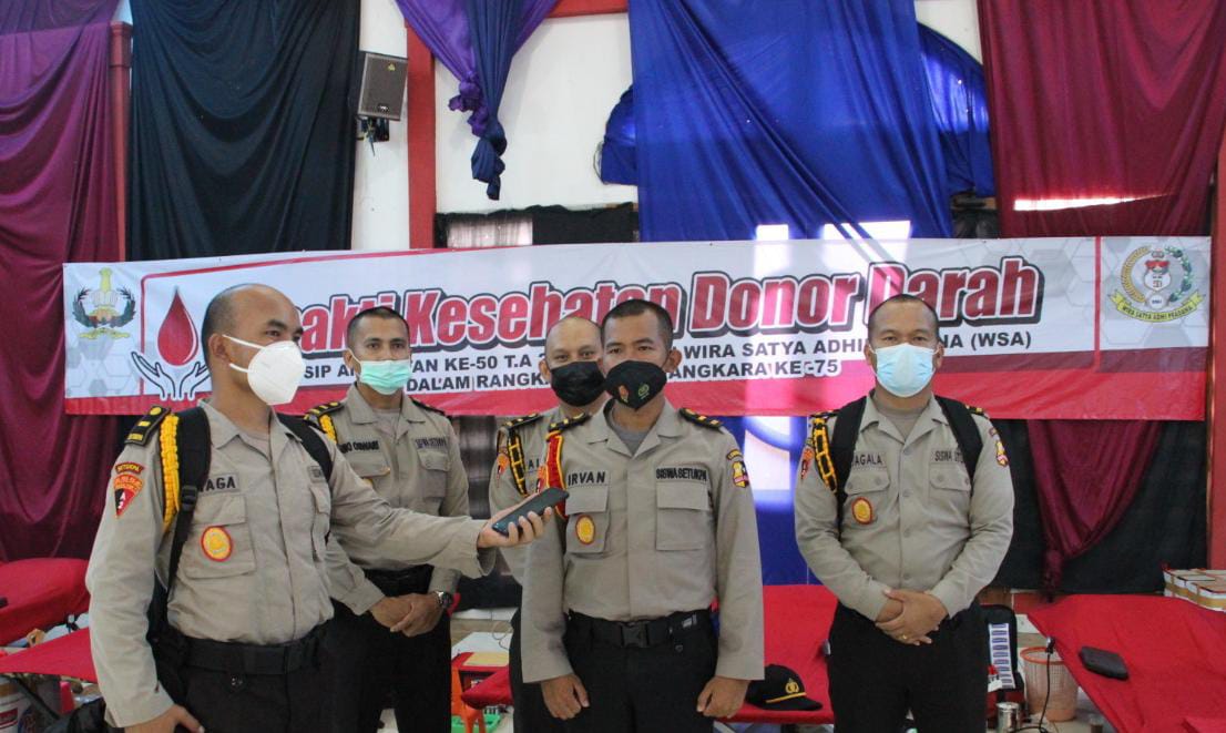 Siswa SIP 50 Resimen WSA Gelar Donor Darah Massal di Setukpa Sukabumi