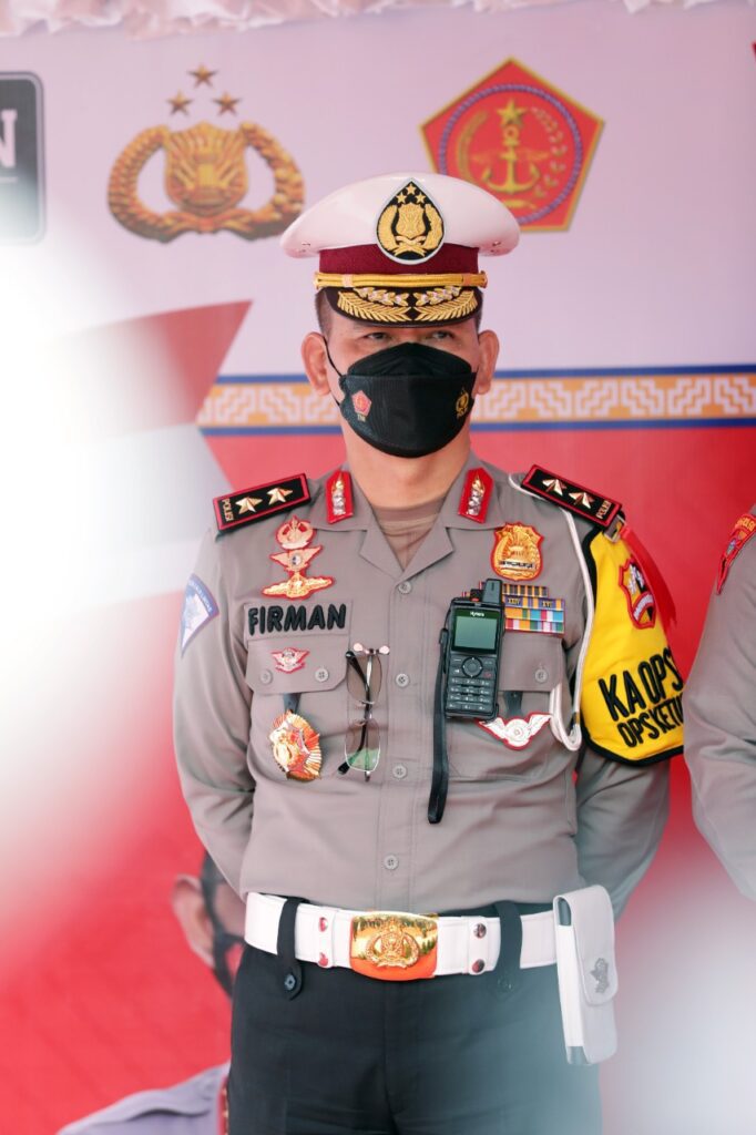 Kakorlantas Soal Imbauan Berkendara Tak Pakai Sandal Jepit : Proteksi Diri Cegah Fatalitas Kecelakaan Kakorlantas Soal Imbauan Berkendara Tak Pakai Sandal Jepit : Proteksi Diri Cegah Fatalitas Kecelakaan