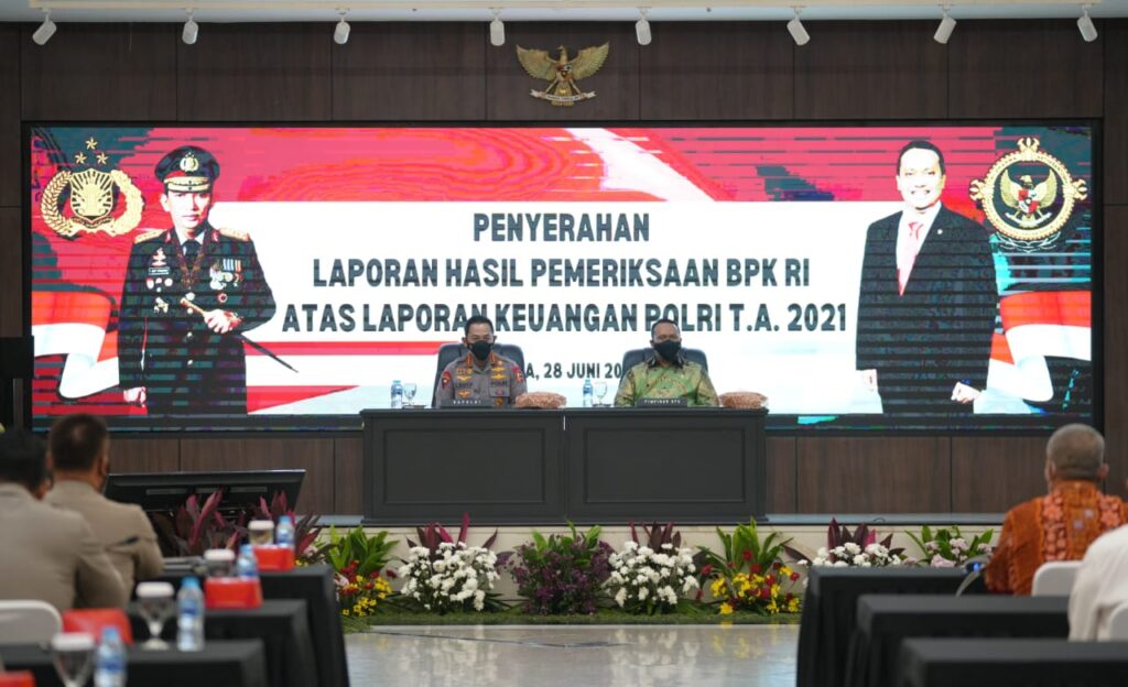 Raih WTP Sembilan Kali Berturut-turut, Kapolri: Komitmen Penggunaan Keuangan Negara Secara Transparan Raih WTP Sembilan Kali Berturut-turut, Kapolri: Komitmen Penggunaan Keuangan Negara Secara Transparan
