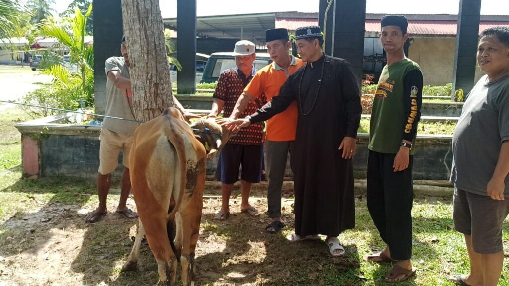 Maknai Iduladha 1446 H, Kapolda Kalteng Sumbang Seekor Sapi untuk Kurban PWI