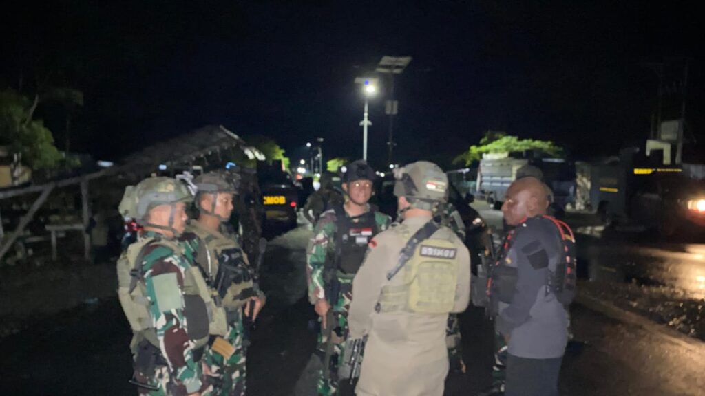 Lagi! Warga Sipil Jadi Korban penganiayaan dengan menggunakan senjata tajam di Yahukimo, Diduga Dilakukan KKB Lagi! Warga Sipil Jadi Korban penganiayaan dengan menggunakan senjata tajam di Yahukimo, Diduga Dilakukan KKB