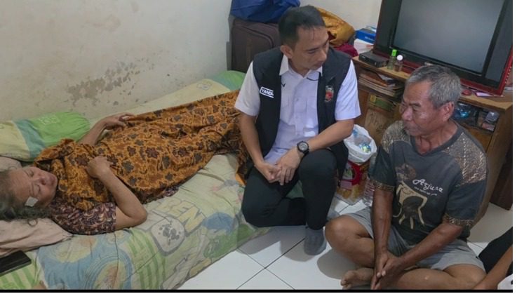 Curi HP di Masjid Bandara Soetta Demi Istri Sakit, Kakek 68 Tahun Dapat Pendekatan Keadilan Restoratif dari Polisi Curi HP di Masjid Bandara Soetta Demi Istri Sakit, Kakek 68 Tahun Dapat Pendekatan Keadilan Restoratif dari Polisi