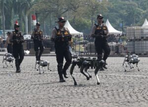 Robot Humanoid dan K9: Mimpi Inovasi Teknologi Polri dalam Syukuran Hari Bhayangkara ke-79