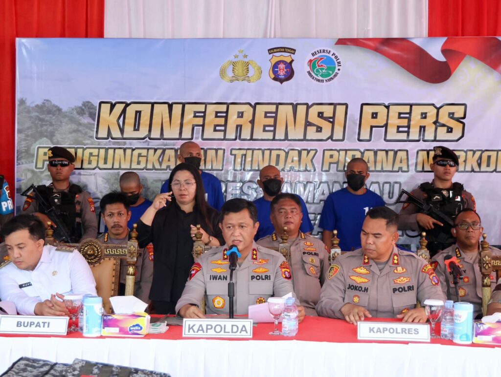 Polda Metro Jaya Gelar Patroli Skala Besar, 116 Personel Dikerahkan Polda Metro Jaya Gelar Patroli Skala Besar, 116 Personel Dikerahkan