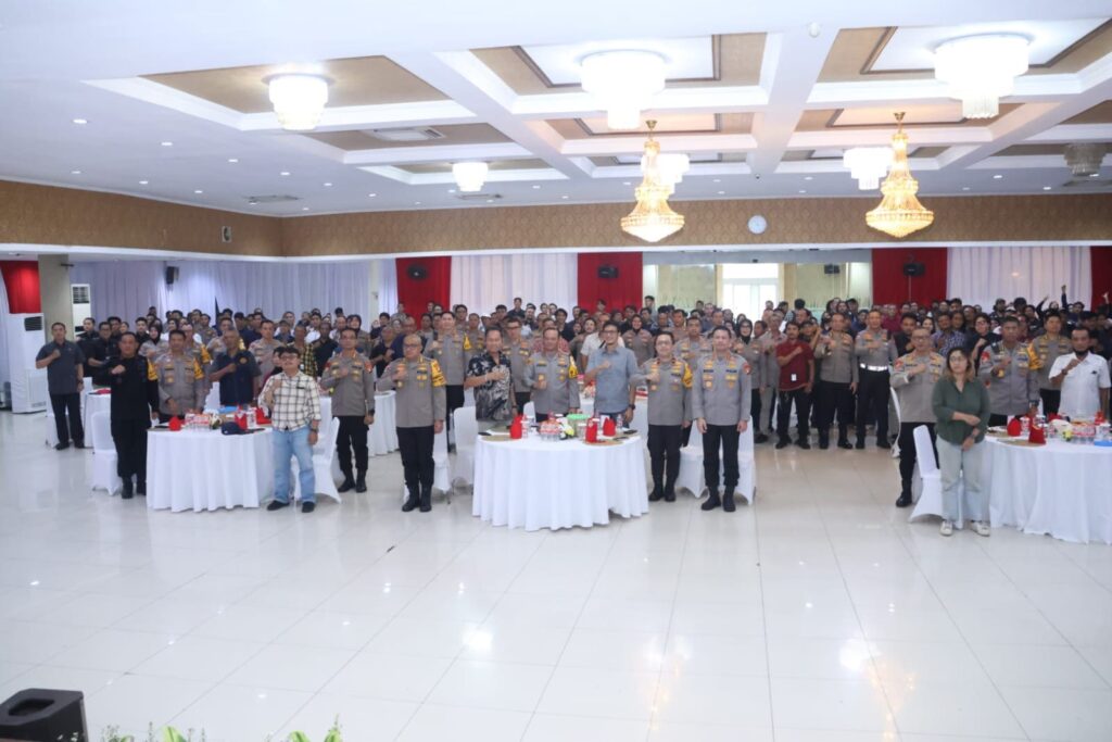 Kapolda Metro Jaya Tegaskan Komitmen Kolaborasi dengan Media Lewat Program “Jaga Jakarta” Kapolda Metro Jaya Tegaskan Komitmen Kolaborasi dengan Media Lewat Program “Jaga Jakarta”