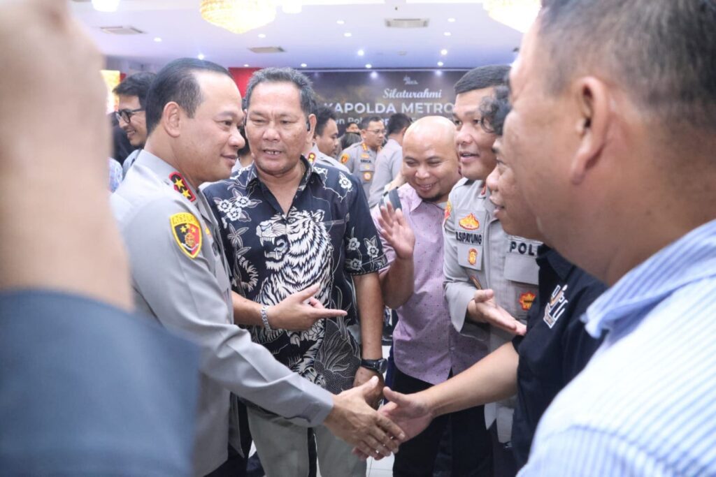 Kapolda Metro Jaya Tegaskan Komitmen Kolaborasi dengan Media Lewat Program “Jaga Jakarta” Kapolda Metro Jaya Tegaskan Komitmen Kolaborasi dengan Media Lewat Program “Jaga Jakarta”
