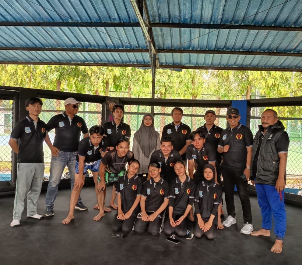 Kunjungan Kickboxing Tangsel ke Sasana Sapu Jagat Camp KKO Cilandak, Jakarta Selatan Kunjungan Kickboxing Tangsel ke Sasana Sapu Jagat Camp KKO Cilandak, Jakarta Selatan