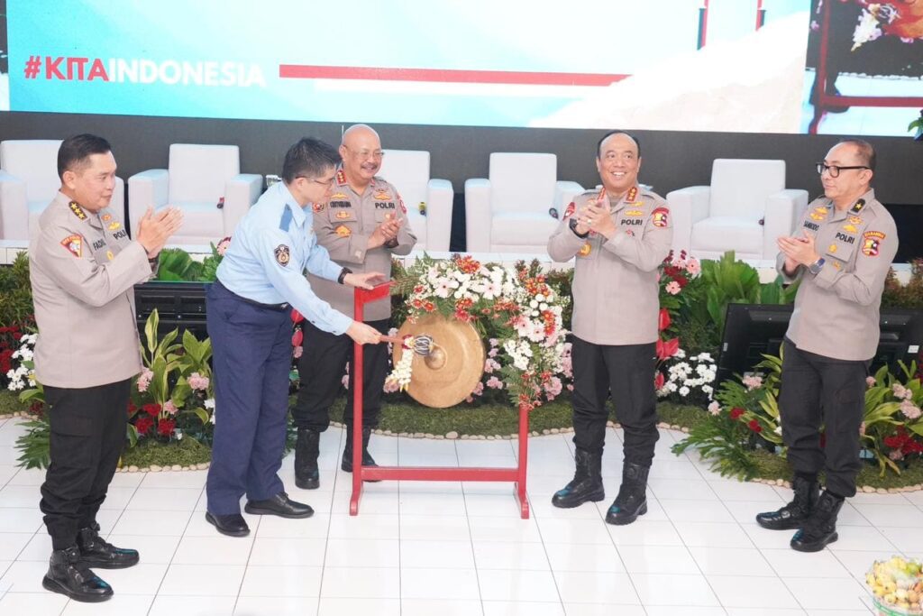 Pusdik Binmas Polri Gelar Seminar Internasional: Perkuat Sinergi Polisi dan Masyarakat Cegah Kejahatan Pusdik Binmas Polri Gelar Seminar Internasional: Perkuat Sinergi Polisi dan Masyarakat Cegah Kejahatan