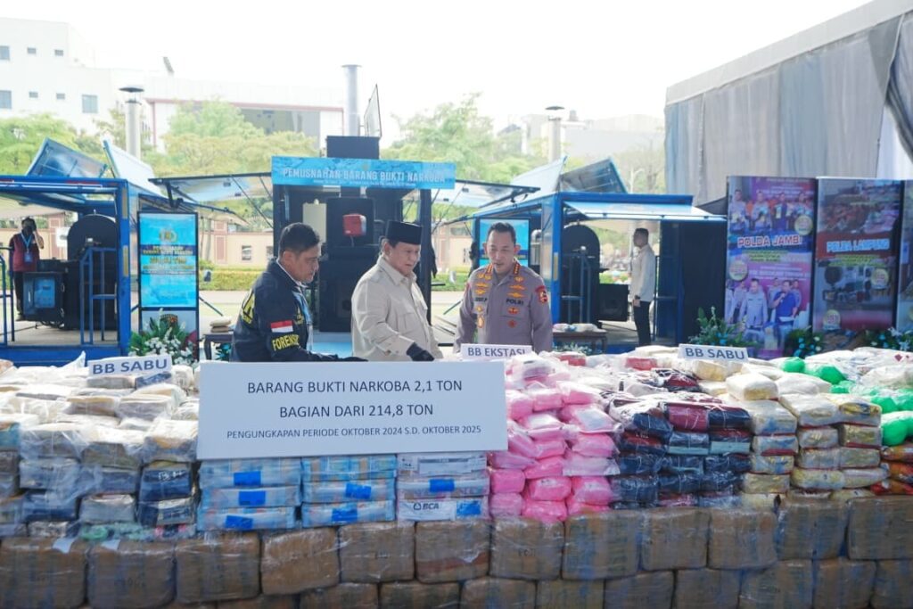 Presiden Pimpin Pemusnahan 214,84 Ton Narkoba oleh Polri, Kapolri: Tindak Lanjut Asta Cita Presiden Pimpin Pemusnahan 214,84 Ton Narkoba oleh Polri, Kapolri: Tindak Lanjut Asta Cita