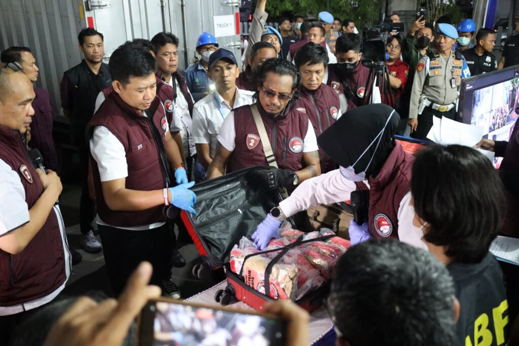 Polri Ungkap 49.306 Kasus Narkoba, Sita 214 Ton Barang Bukti — 2,1 Ton Dimusnahkan Bersama Presiden